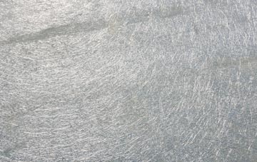 Daviot laminate fibreglass or shingles?